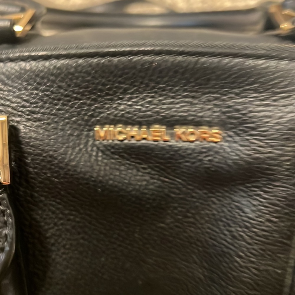 Michael Kors Crossbody Bag - Picture 3 of 10